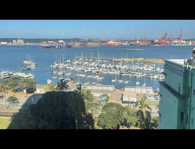 2 BEDROOM APARTMENT FOR SALE IN DURBAN CENTRAL